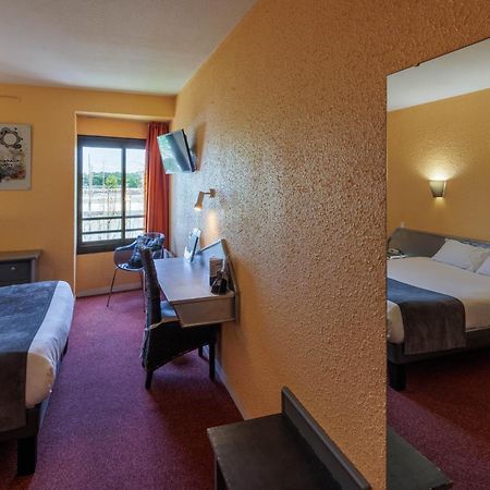 Logis Hotel Noemys Brive - Restaurant Le Teinchurier Стая снимка