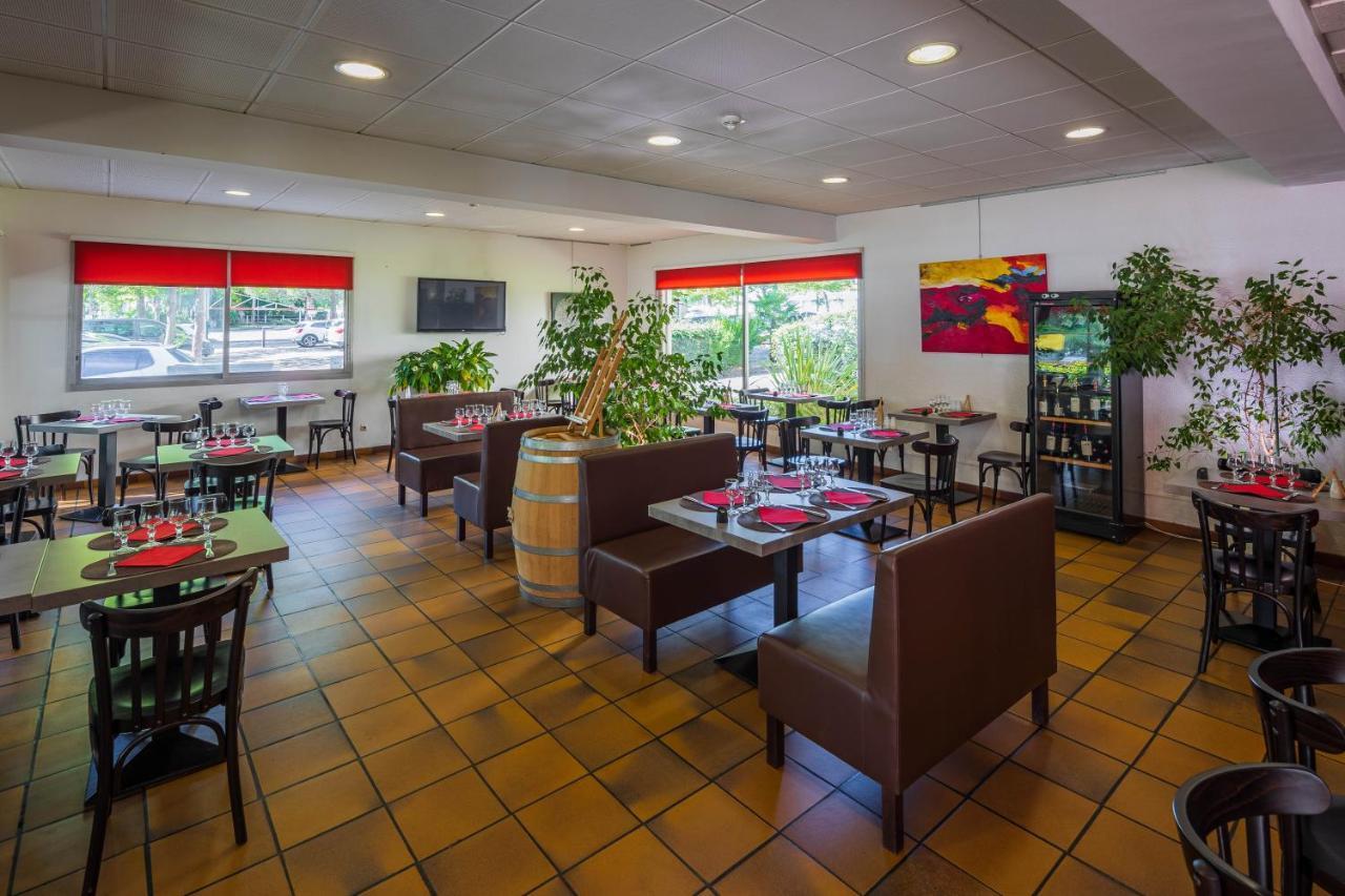 Logis Hotel Noemys Brive - Restaurant Le Teinchurier Екстериор снимка